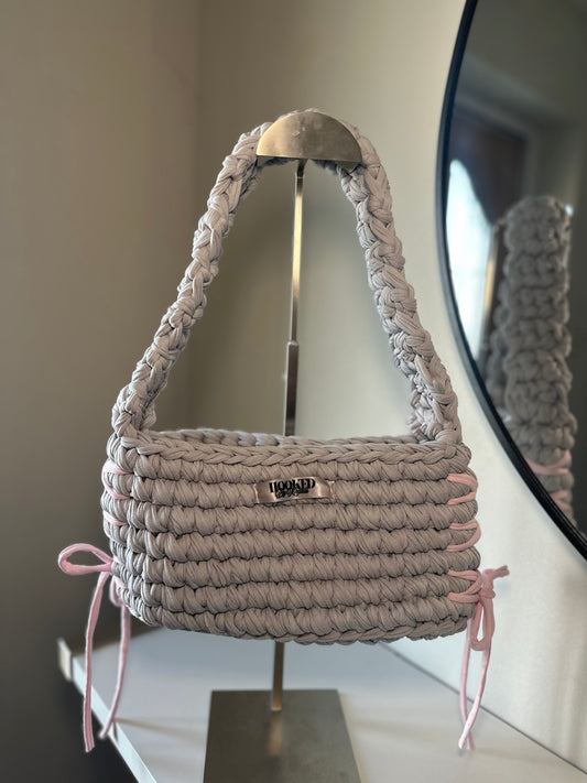 MONACO - grey + pink bows 🐭🐘🎀🌸