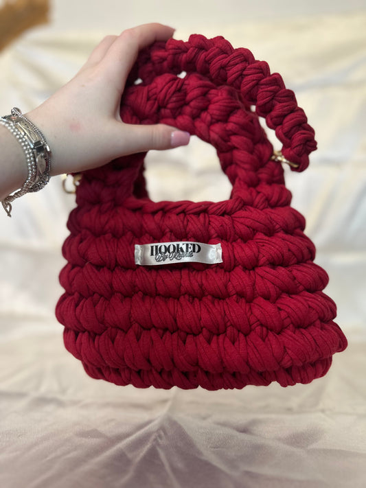 PARIS - dark red ♥️