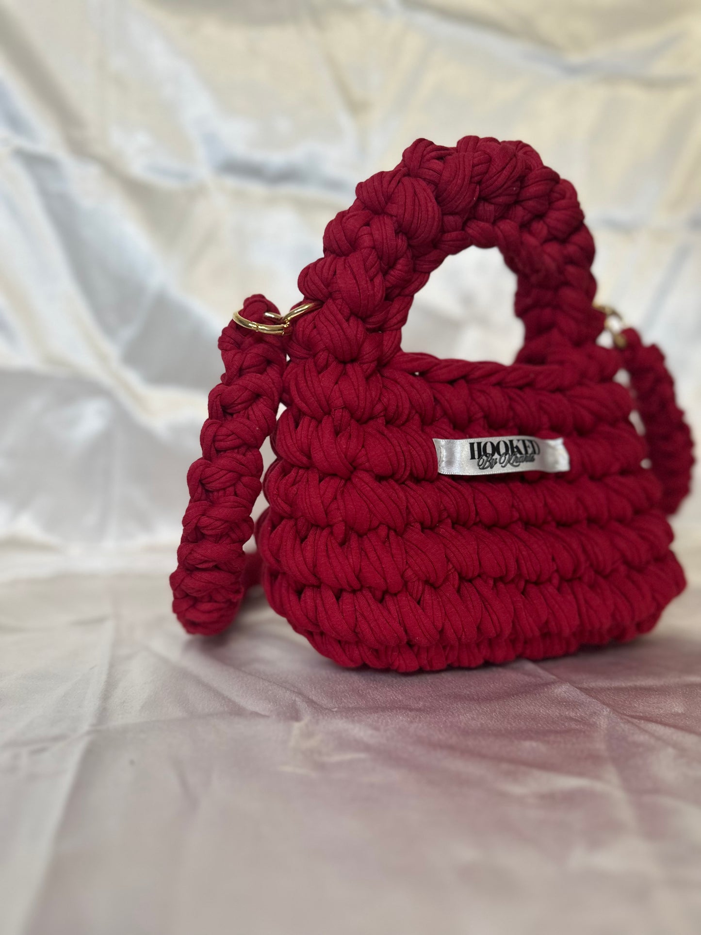 PARIS - dark red ♥️