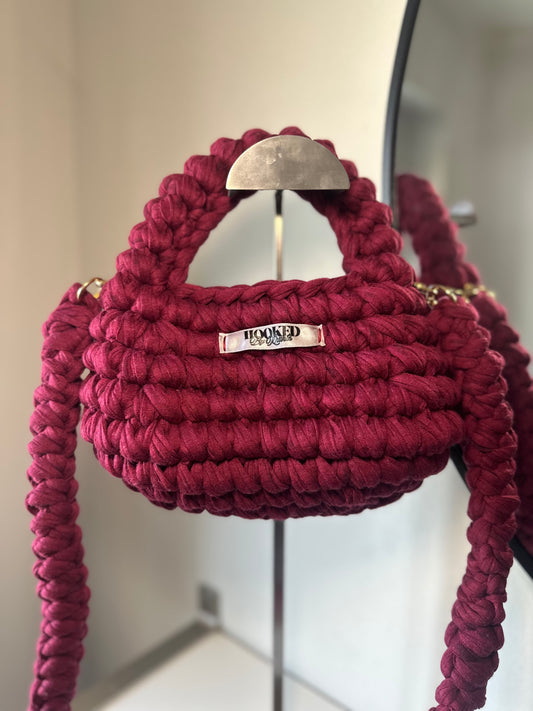 PARIS - burgundy ♥️🌹🍷